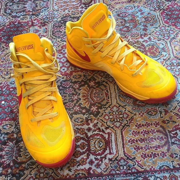 nike hyperfuse - Picture 3 of 4